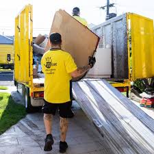 Moving and Downsizing Cleanouts in New Baltimore, MI